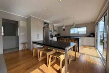 103A Seaview Road, Whangamata