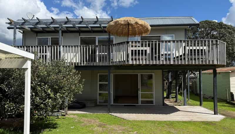 103A Seaview Road, Whangamata
