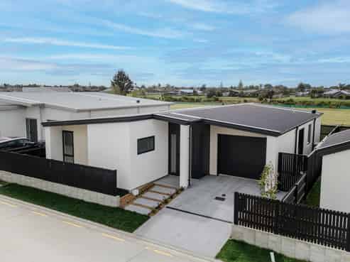 16 Rehua Way, Papamoa