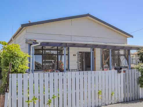 18 Thompson Street, Greymouth