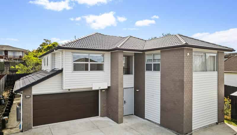 42A Nui Mana Place, Te Atatu South