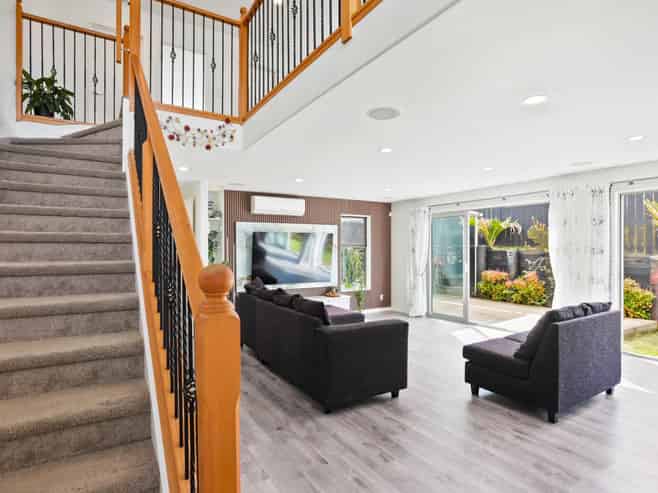 42A Nui Mana Place, Te Atatu South