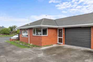 1/18 Burdale Street, Riccarton