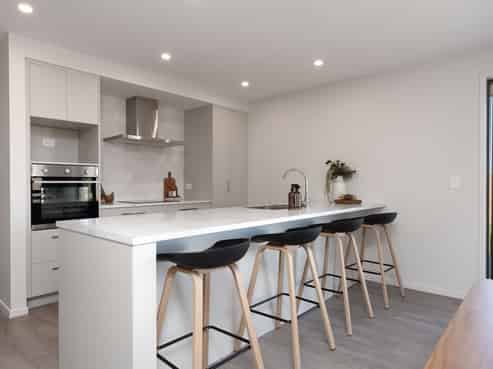 9 Williams Road, Lansdowne