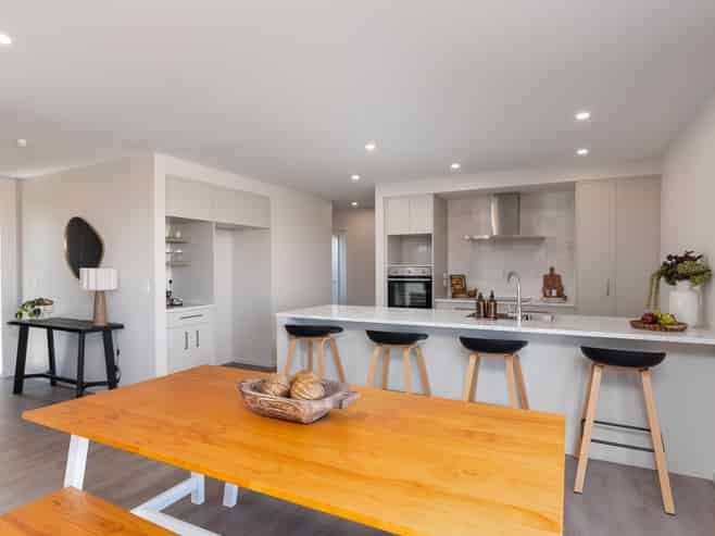 9 Williams Road, Lansdowne