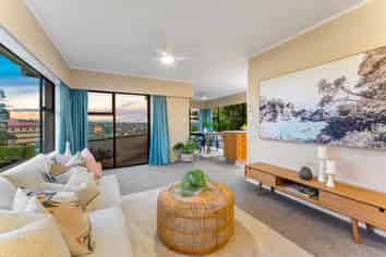 1/2 Kowhai Road, Campbells Bay