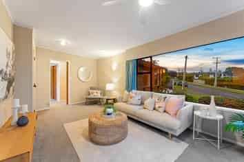 1/2 Kowhai Road, Campbells Bay