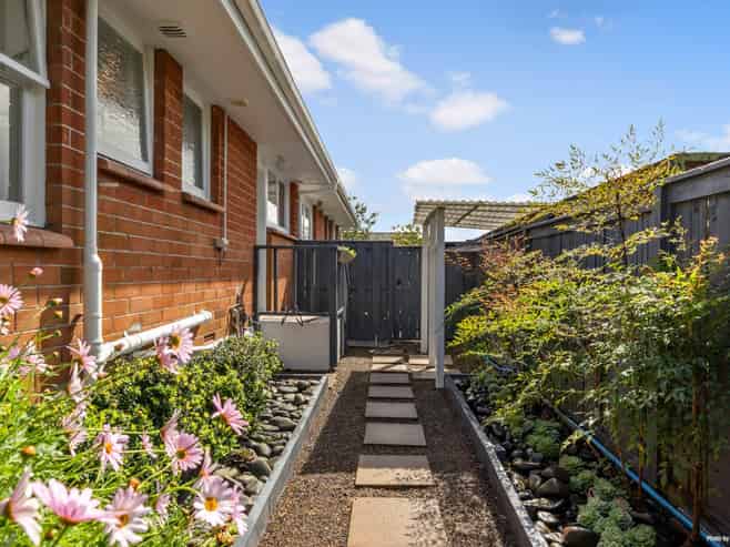 2/7 Celtic Crescent, Ellerslie