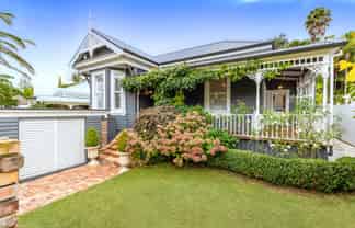 72 Melanesia Road, Saint Heliers