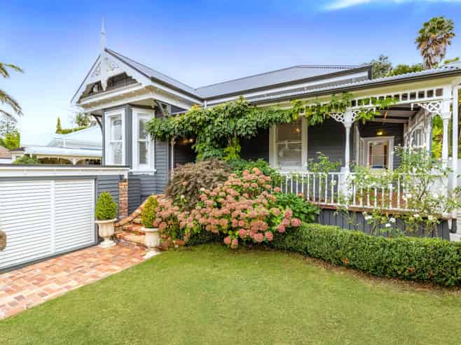 72 Melanesia Road, Saint Heliers