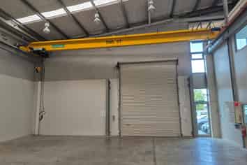 City Fringe Warehouse with 5T Gantry