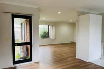 2/9 Stratford Road, Alfriston