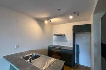 1/68 Mountain Road, Mount Wellington