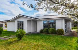 28 Bastille Court, Rangatira Park