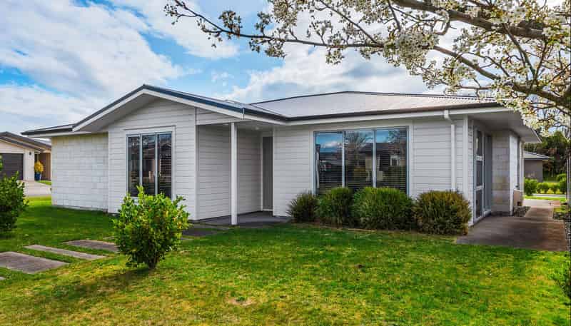 28 Bastille Court, Rangatira Park