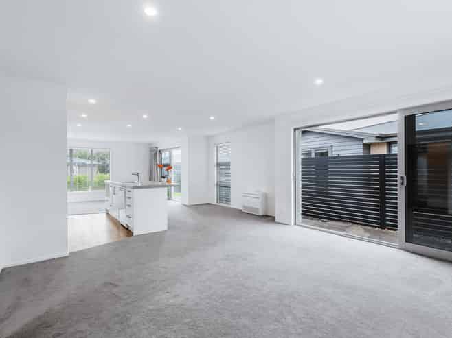 28 Bastille Court, Rangatira Park