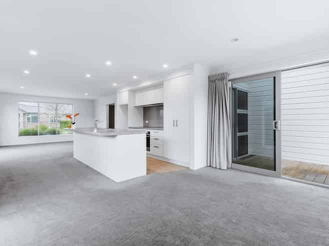 28 Bastille Court, Rangatira Park