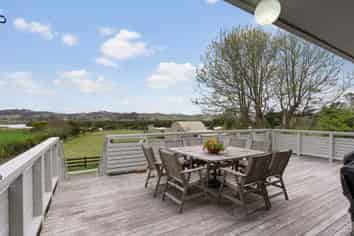 48 Parkhurst Road, Helensville