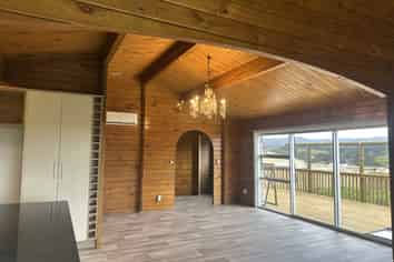 137 Simpson Road, Henderson Valley