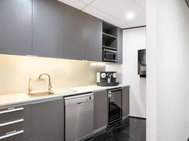 Unlimited office access in Regus Hazeldean