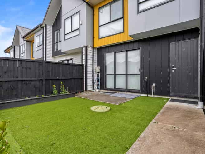 75 Papatupu Way, Kumeu