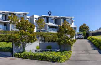 2/5 The Moorings, Taupo