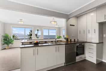 118 Owhiro Bay Parade, Owhiro Bay