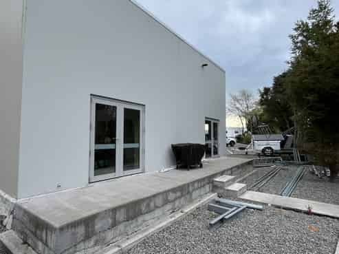 Unique Lake Front Setting