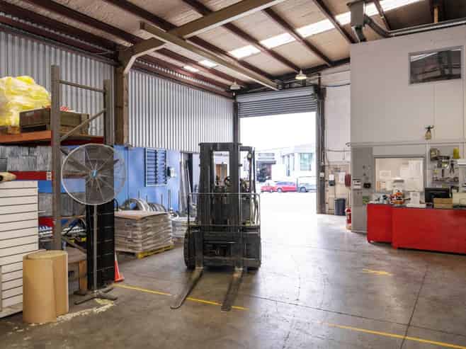CBRE | Versatile Industrial Opportunity