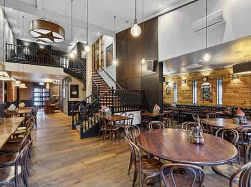 15 Year Lease - Modern Building - Prime Location