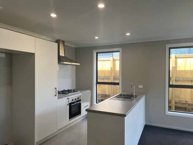 2/223 Baverstock Road, Nawton