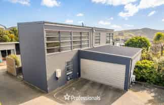 22a Drummond Cres, Kelson