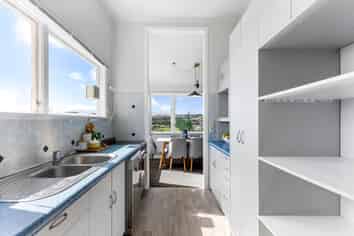 9 Alwyn Place, Newlands