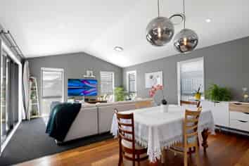5 Feather Place, Rolleston