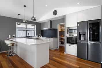 5 Feather Place, Rolleston