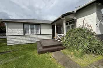 30 Lyndhurst Street, Takaro
