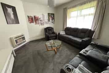 30 Lyndhurst Street, Takaro
