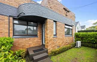 4B Momona Road, Greenlane