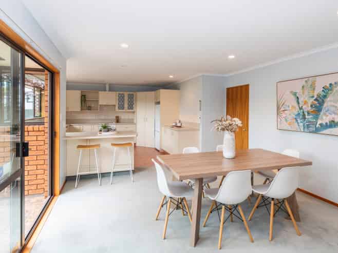 32 Saint Martins Road, Saint Martins