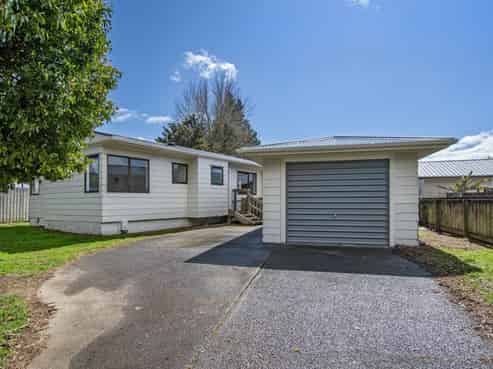 15 Balmoral Road, Tikipunga