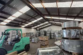  Standalone Industrial Unit |385sqm |Available Now