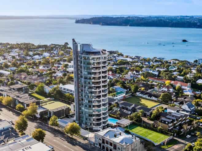 6/97 Jervois Road, Herne Bay