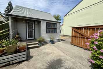 482 Hastings Street, Napier South