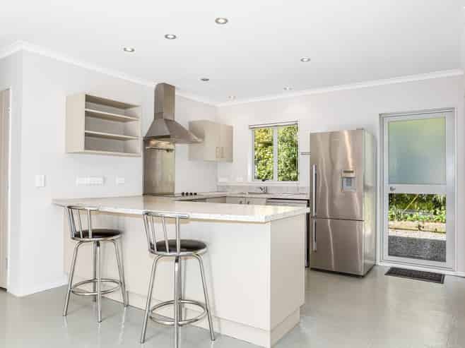 41-43 Greenaway Road, Waikanae