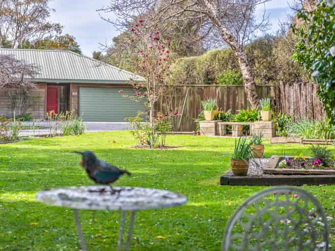 243 Te Moana Road, Waikanae