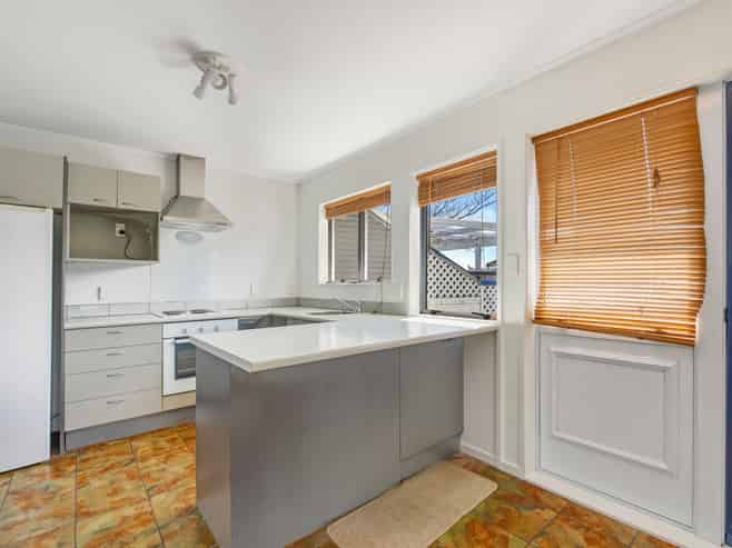45 Fergusson Street, Stoke