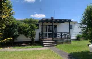 23 Rawlings Street, Bader