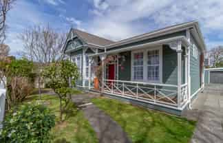 34 McDonald Street, Napier South