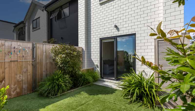 7/87 Taikata Road, Te Atatu Peninsula