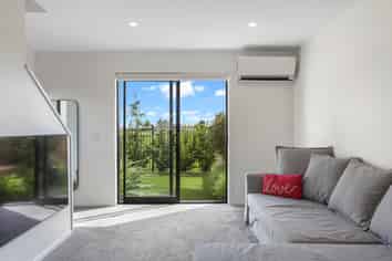 7/87 Taikata Road, Te Atatu Peninsula